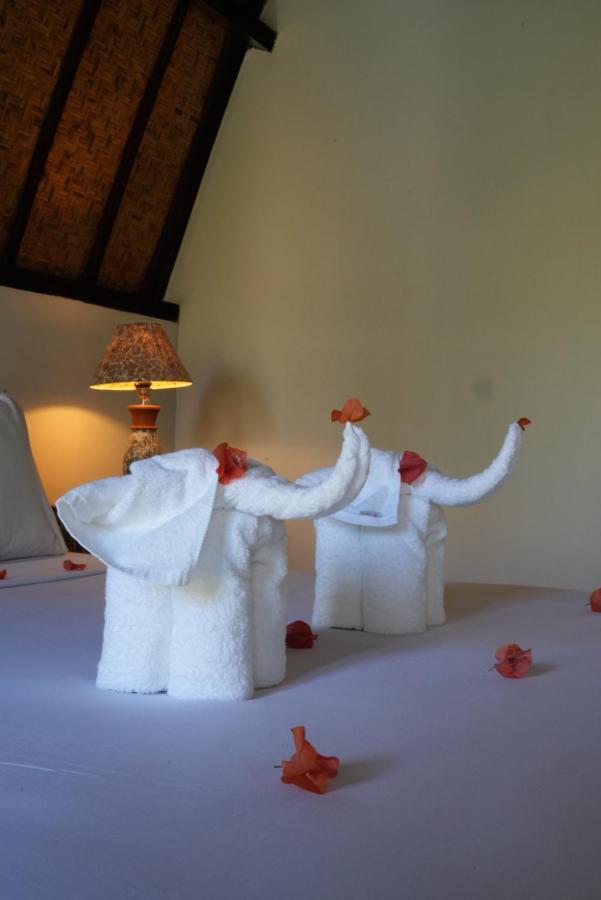 Hotel Copacabana Gili Air Exterior foto