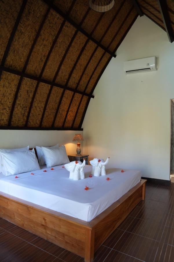 Hotel Copacabana Gili Air Exterior foto